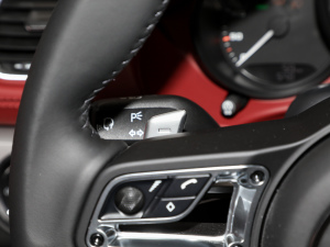 2022Spyder 2.0T п؅^