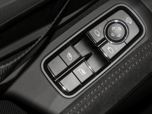 2022Spyder 2.0T п؅^