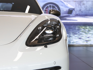 2022Boxster T 2.0T ^