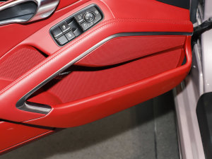 2022Cayman T 2.0T ǰTg