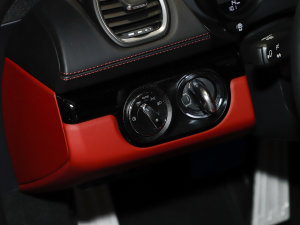 2022Cayman T 2.0T п؅^(q)