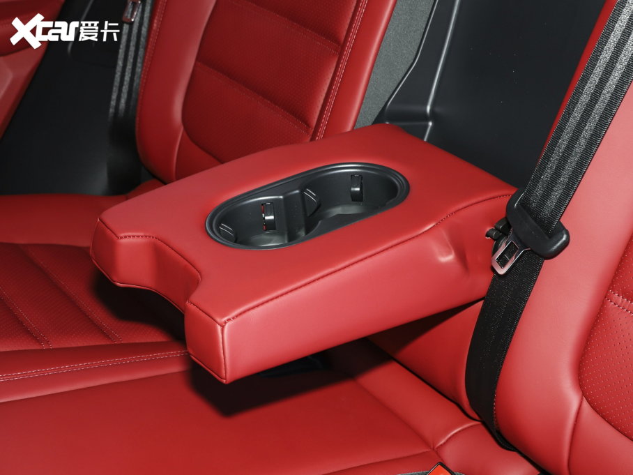 2023Macan Macan T 2.0T