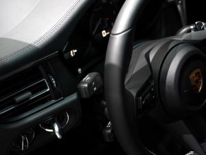 2023Macan T 2.0T п؅^