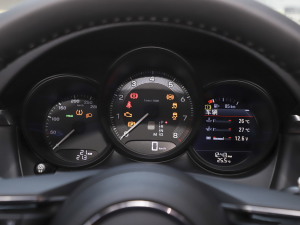 2023Macan 2.0T п؅^