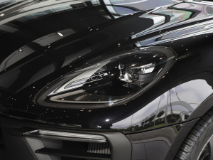 2023款Macan GTS 2.9T 大灯