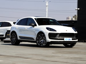 2023Macan T 2.0T ǰ45