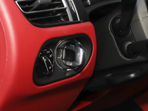 2023Macan T 2.0T п؅^