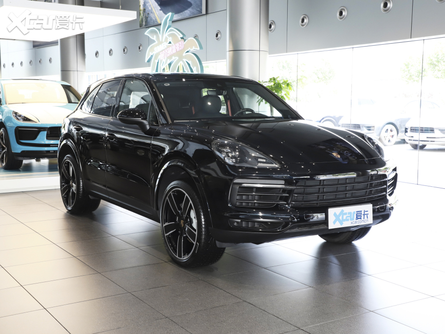 2023 Cayenne 3.0T