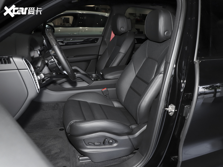 2023 Cayenne 3.0T