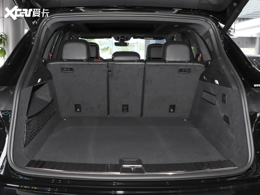 2023 Cayenne 3.0T