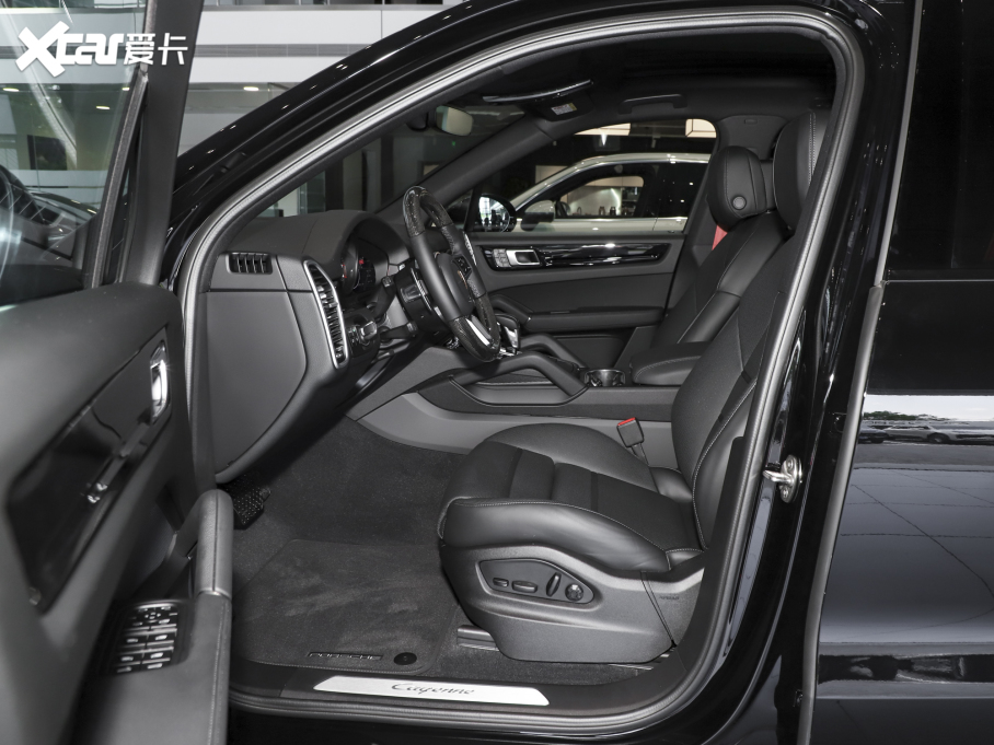 2023 Cayenne 3.0T