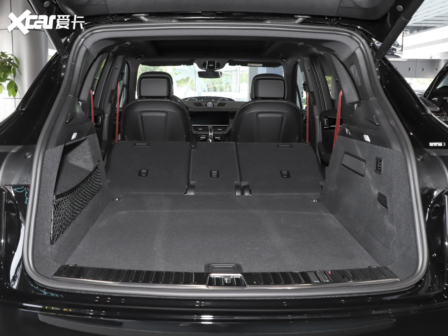 2023 Cayenne 3.0T