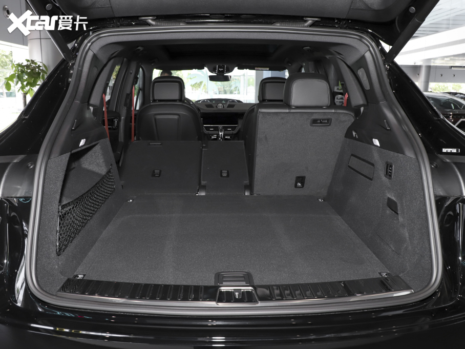 2023 Cayenne 3.0T