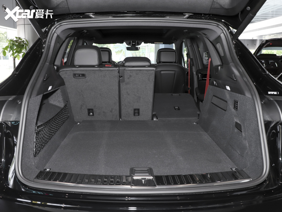 2023 Cayenne 3.0T