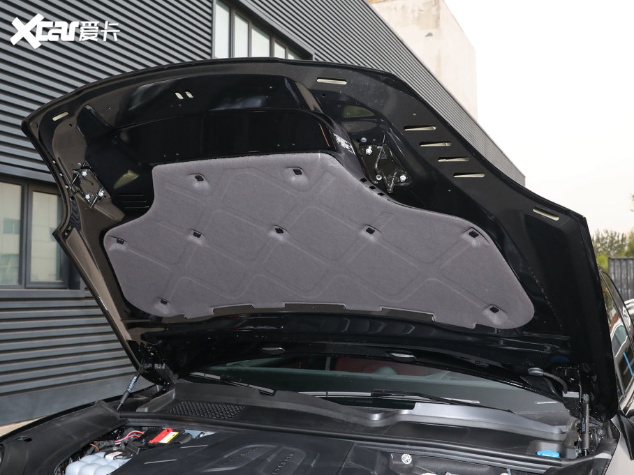 2023 Cayenne 3.0T K