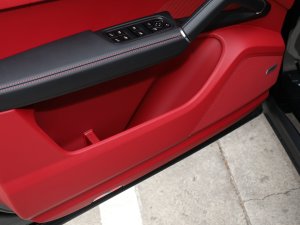 2023Cayenne 3.0T K ǰTg