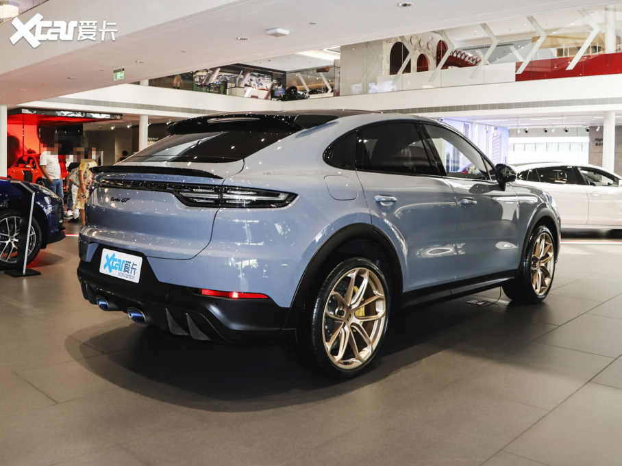 2023Cayenne Coupe Cayenne Turbo GT 4.0T