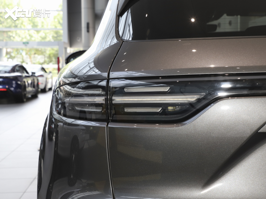 2023CayenneԴ Cayenne E-Hybrid 2.0T K