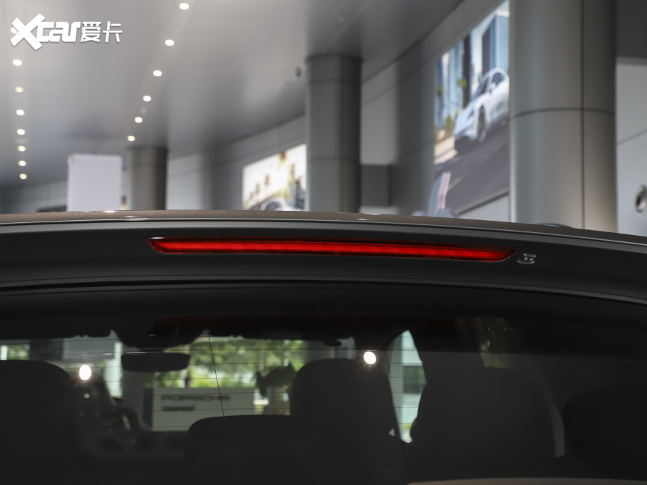 2023CayenneԴ Cayenne E-Hybrid 2.0T K