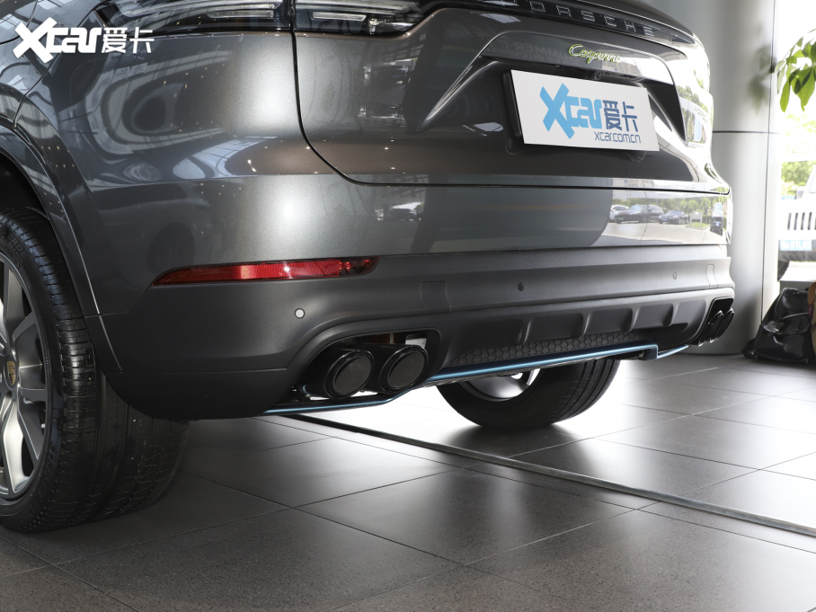 2023CayenneԴ Cayenne E-Hybrid 2.0T K