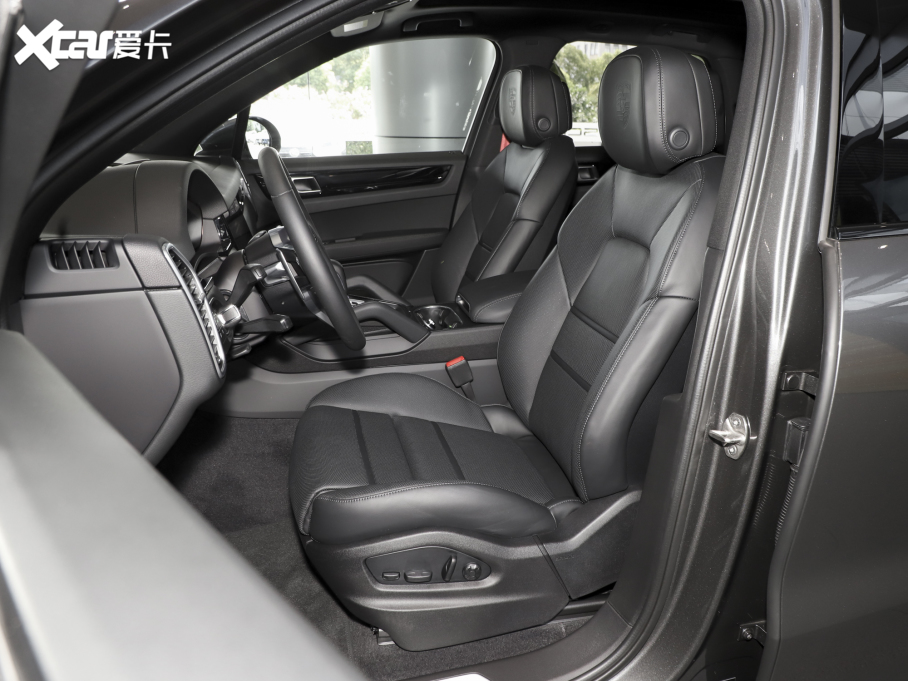 2023CayenneԴ Cayenne E-Hybrid 2.0T K