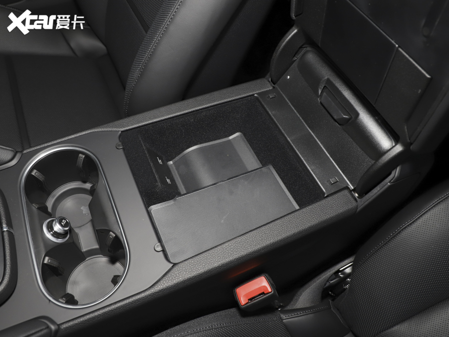 2023CayenneԴ Cayenne E-Hybrid 2.0T K