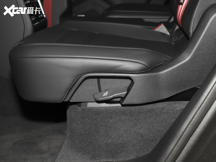 2023CayenneԴ Cayenne E-Hybrid 2.0T K