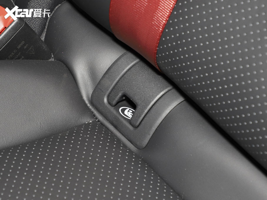 2023CayenneԴ Cayenne E-Hybrid 2.0T K