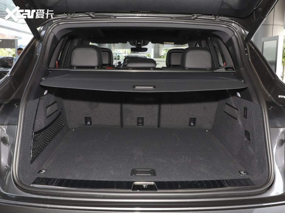 2023CayenneԴ Cayenne E-Hybrid 2.0T K