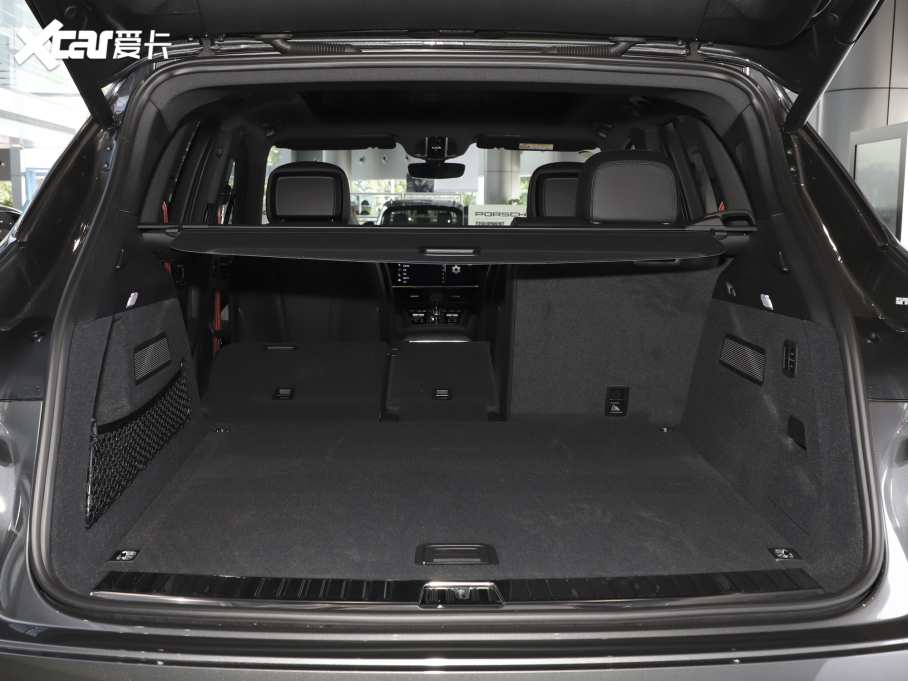 2023CayenneԴ Cayenne E-Hybrid 2.0T K