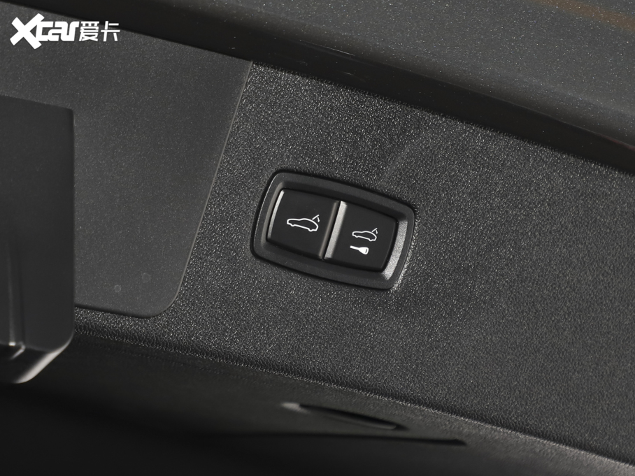 2023CayenneԴ Cayenne E-Hybrid 2.0T K