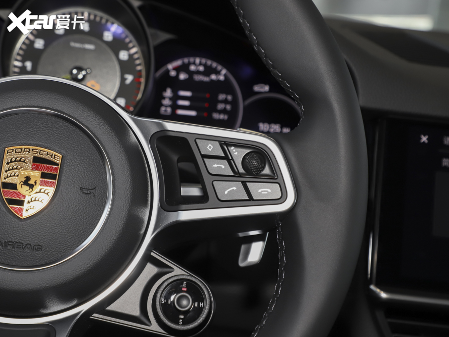 2023CayenneԴ Cayenne E-Hybrid 2.0T K