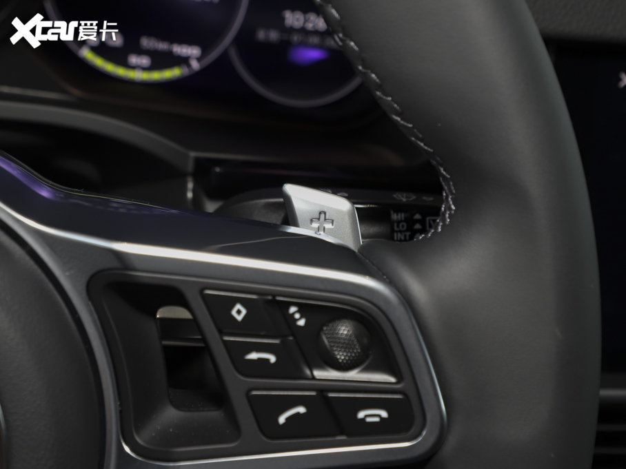 2023CayenneԴ Cayenne E-Hybrid 2.0T K