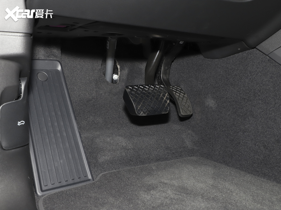 2023CayenneԴ Cayenne E-Hybrid 2.0T K