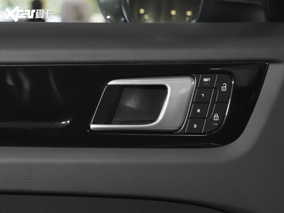 2023CayenneԴ Cayenne E-Hybrid 2.0T K