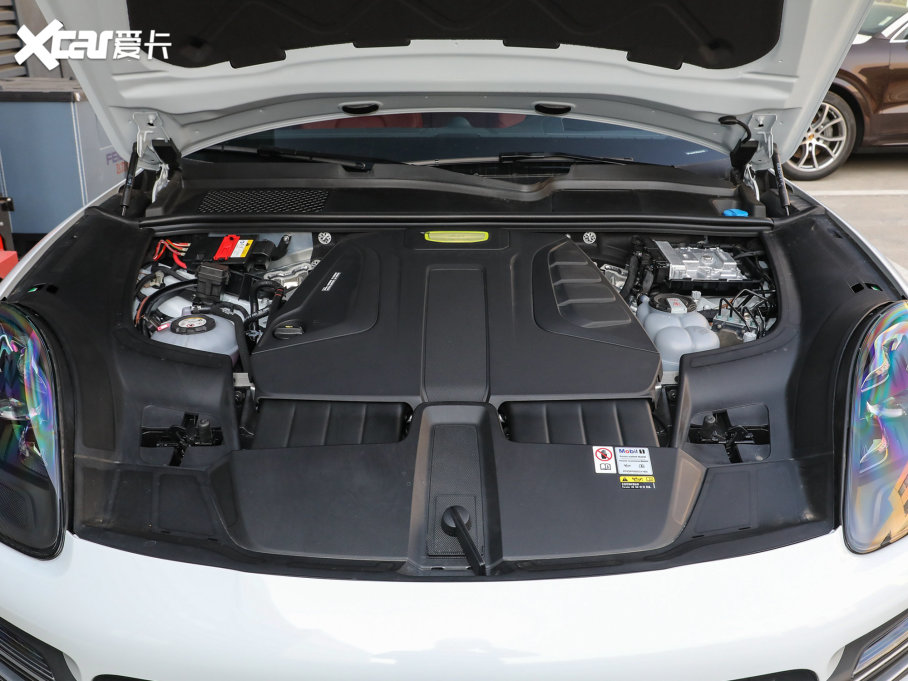 2023CayenneԴ Cayenne E-Hybrid 2.0T