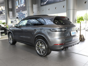 2023Cayenne E-Hybrid 2.0T K 45