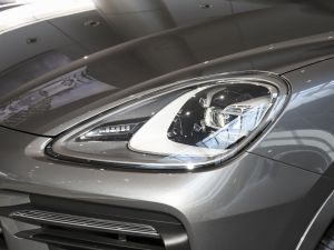 2023Cayenne E-Hybrid 2.0T K 