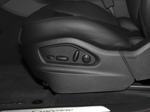 2023Cayenne E-Hybrid 2.0T K {{