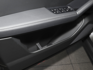 2023Cayenne E-Hybrid 2.0T K ǰT(ch)g