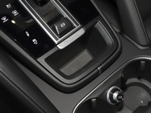 2023Cayenne E-Hybrid 2.0T K g