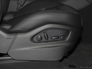 2023Cayenne E-Hybrid 2.0T K g