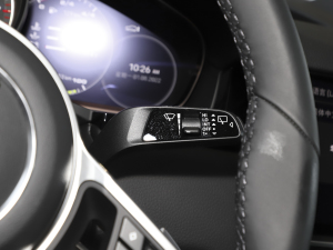 2023Cayenne E-Hybrid 2.0T K п؅^