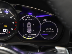 2023Cayenne E-Hybrid 2.0T K п؅^