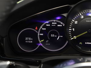 2023Cayenne E-Hybrid 2.0T K п؅^(q)