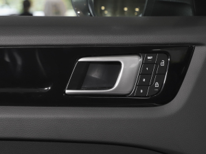 2023Cayenne E-Hybrid 2.0T K п؅^(q)