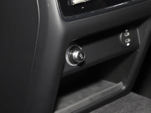 2023Cayenne E-Hybrid 2.0T K п؅^(q)