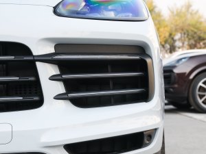 2023Cayenne E-Hybrid 2.0T ^