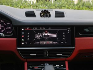 2023Cayenne E-Hybrid 2.0T {{