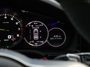 2023Cayenne E-Hybrid 2.0T п؅^(q)